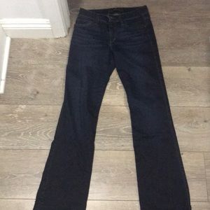 Joe’s jeans size 26 booty fit